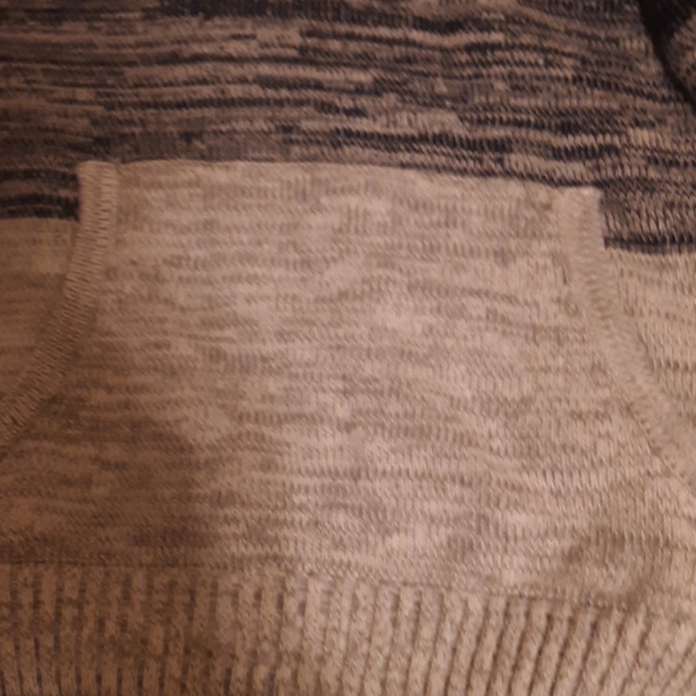 Retrofit Sweater - Picture 2 of 4